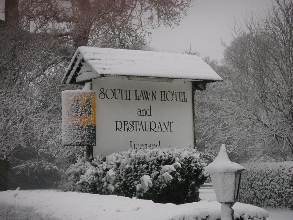 South Lawn Hotel Lymington Exterior photo